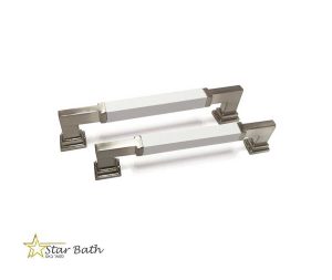 ידית למטבח כפרי דגם 78-37 במידות ארוכות בגוון מוברש עם לבן