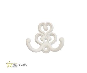 קולב מעוטר גוון לבן