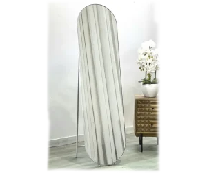 מראת גוף קפסולה עם רגל בגוון לבן