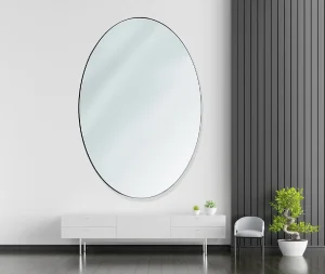 מראה אובלית מסגרת דקה בגוון שחור